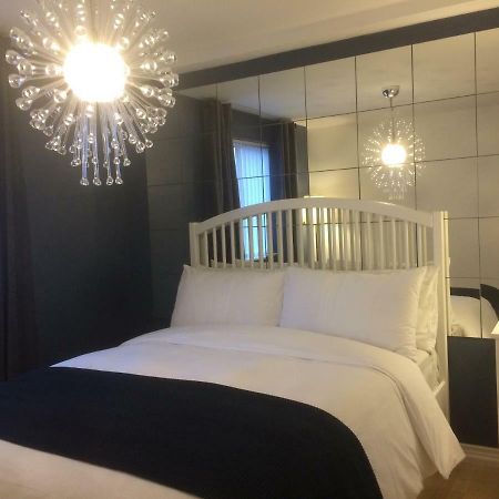 Queens Quarter Holiday Homes (Adults Only) Belfast Dış mekan fotoğraf