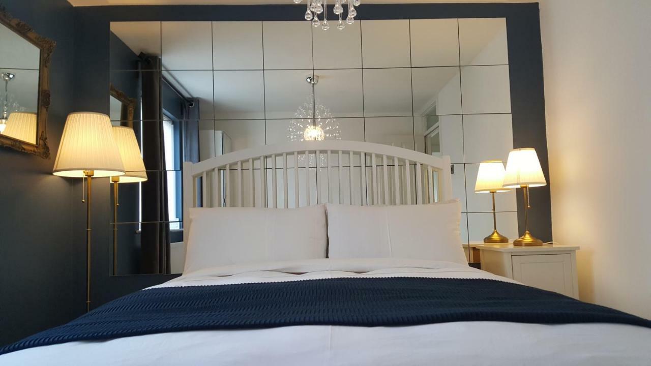 Queens Quarter Holiday Homes (Adults Only) Belfast Dış mekan fotoğraf