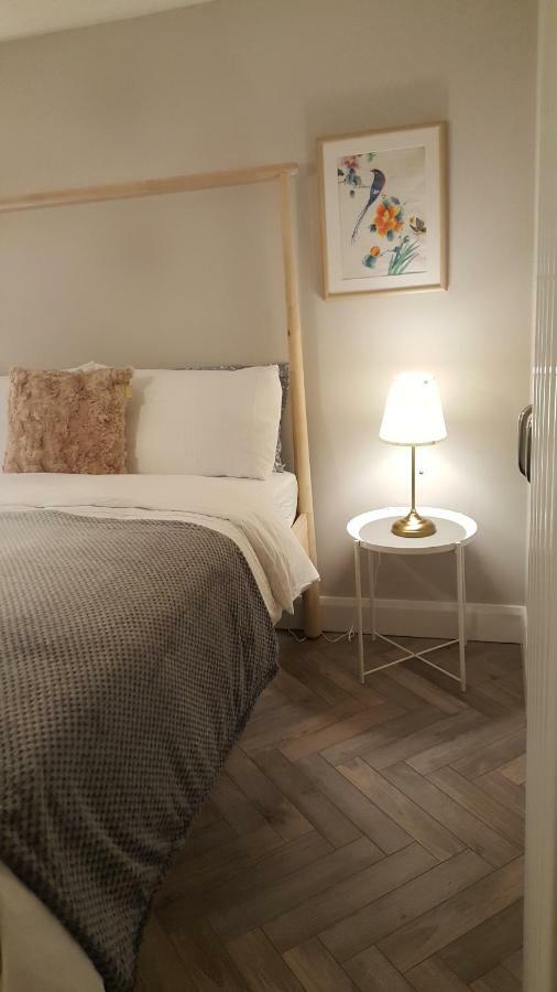 Queens Quarter Holiday Homes (Adults Only) Belfast Dış mekan fotoğraf